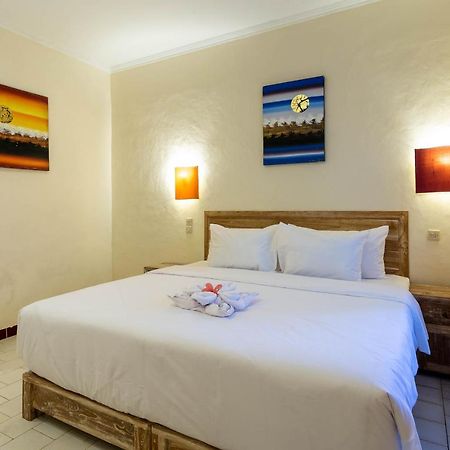 Utama Villas Beach Front Candidasa ภายนอก รูปภาพ