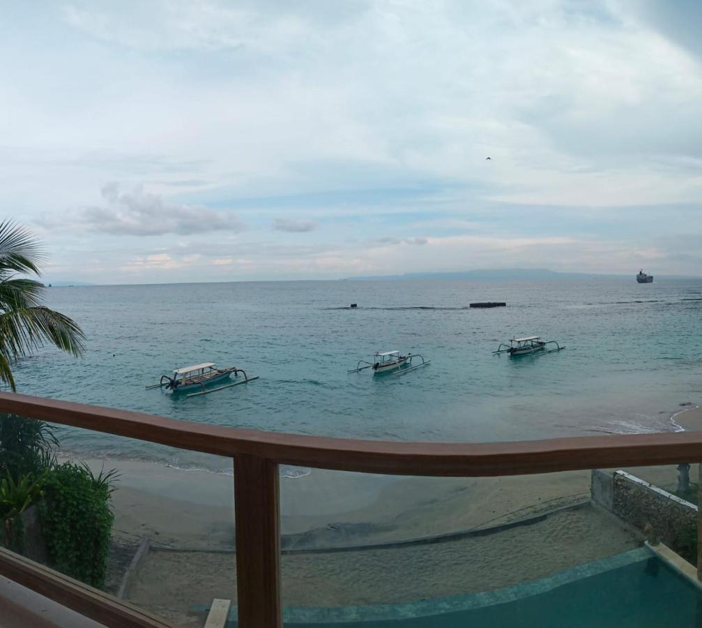 Utama Villas Beach Front Candidasa ภายนอก รูปภาพ