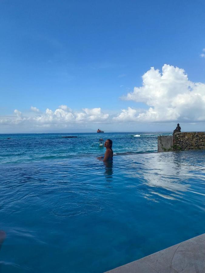 Utama Villas Beach Front Candidasa ภายนอก รูปภาพ