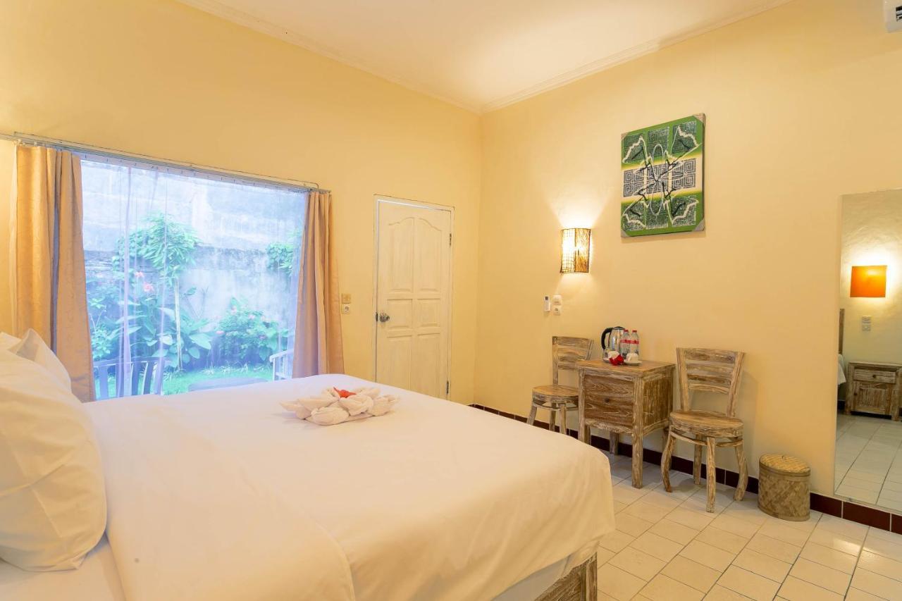 Utama Villas Beach Front Candidasa ภายนอก รูปภาพ