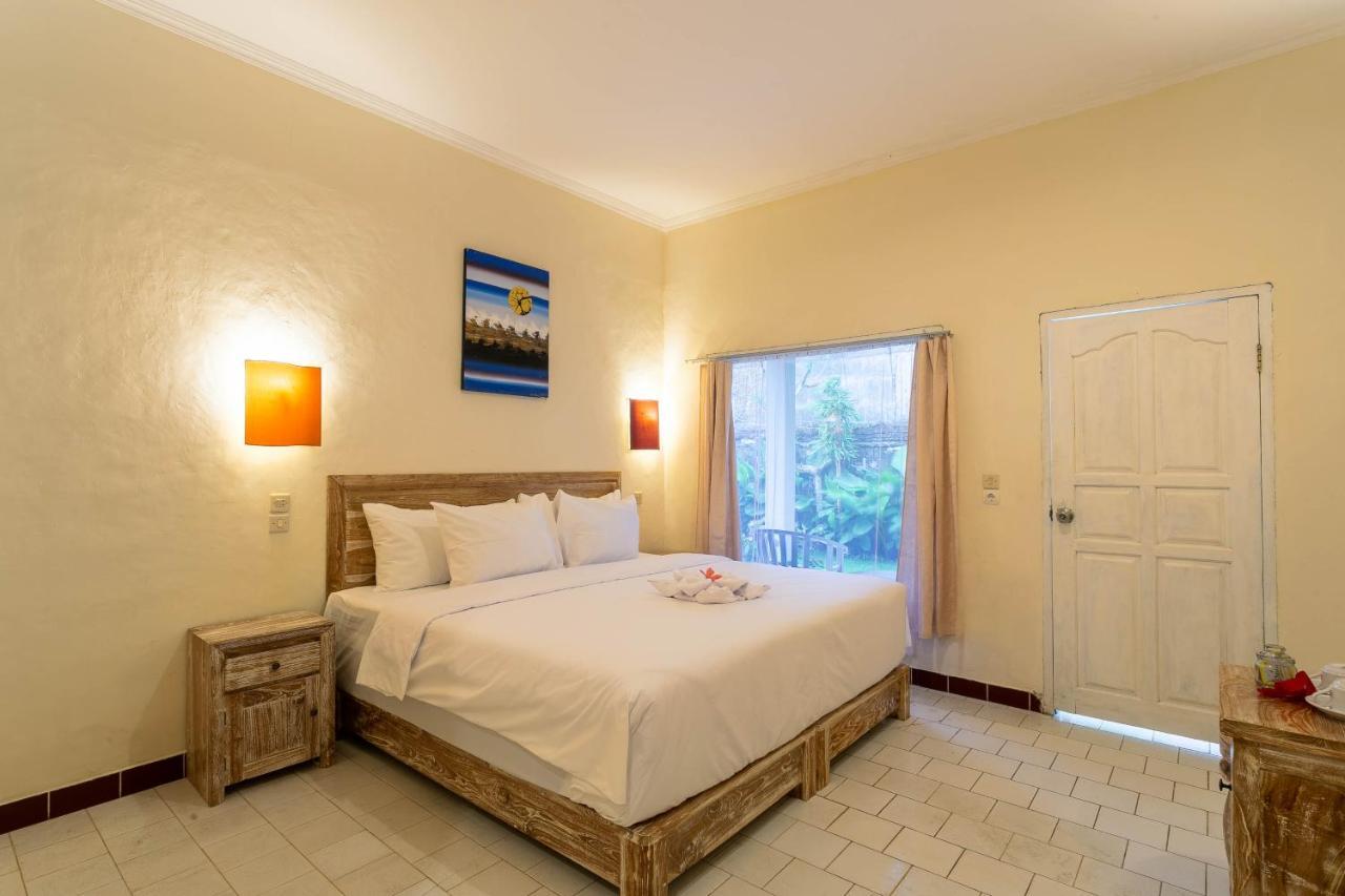Utama Villas Beach Front Candidasa ภายนอก รูปภาพ