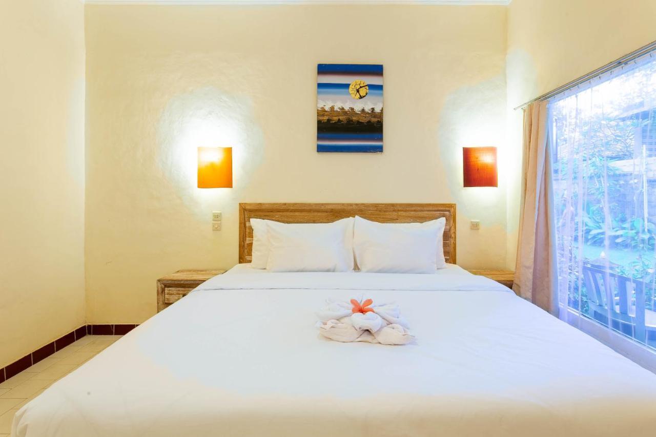 Utama Villas Beach Front Candidasa ภายนอก รูปภาพ