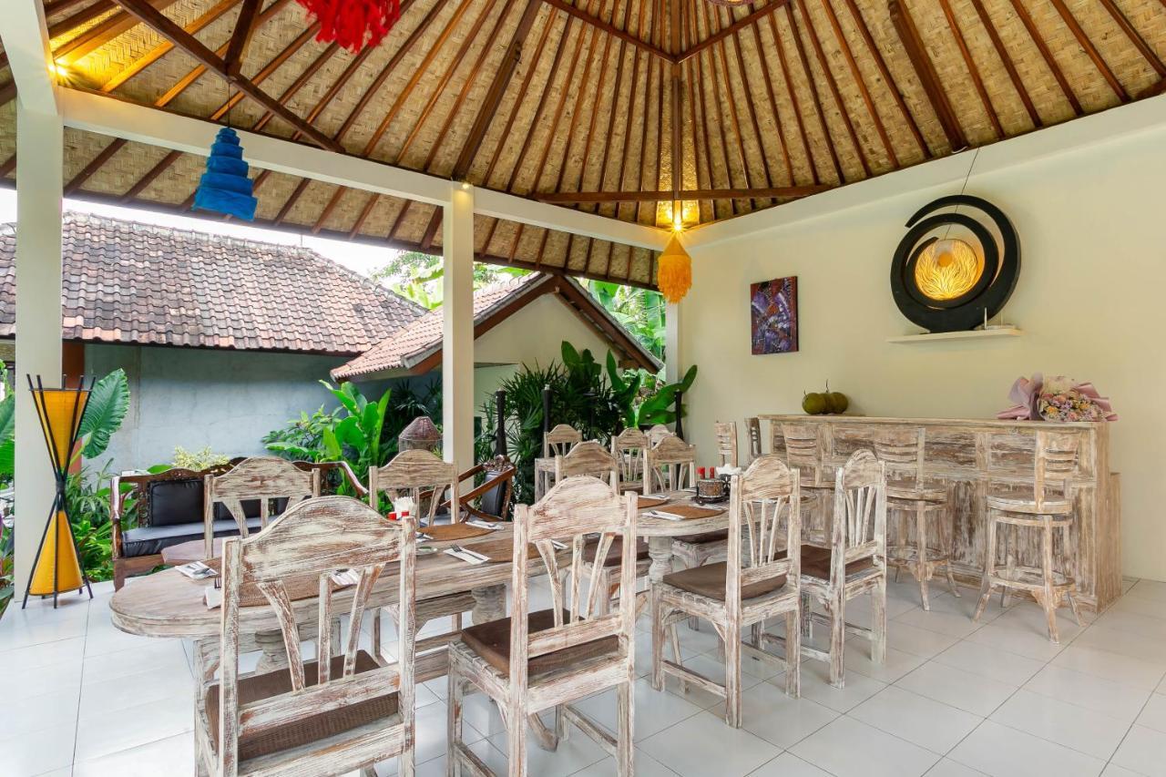 Utama Villas Beach Front Candidasa ภายนอก รูปภาพ