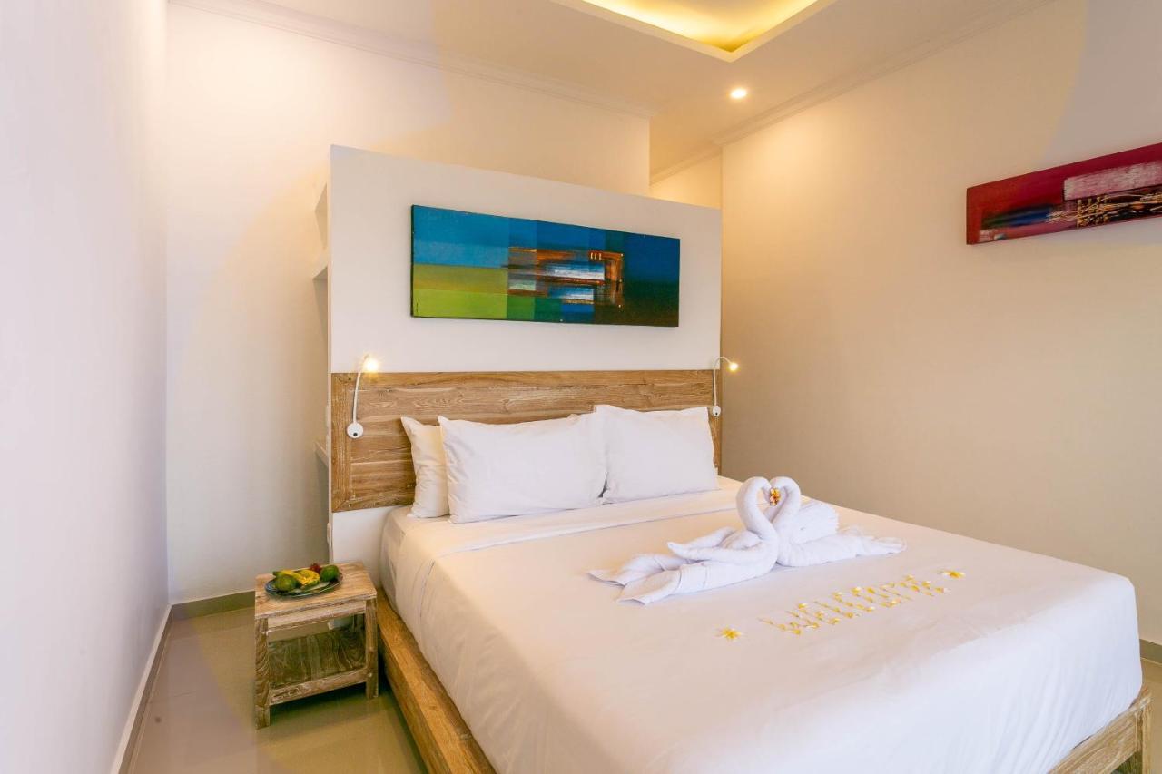 Utama Villas Beach Front Candidasa ภายนอก รูปภาพ