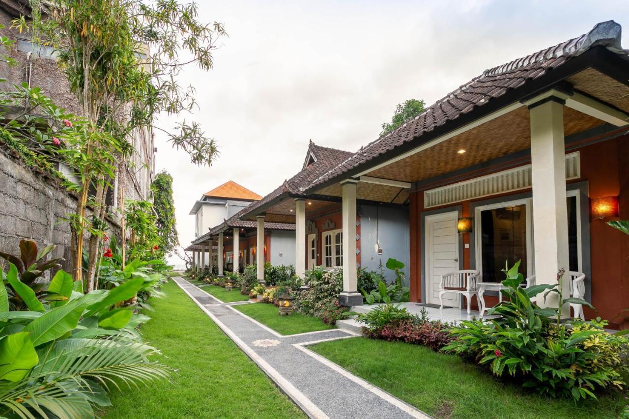 Utama Villas Beach Front Candidasa ภายนอก รูปภาพ